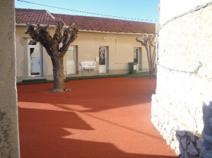 Arrivée sur la petite cour